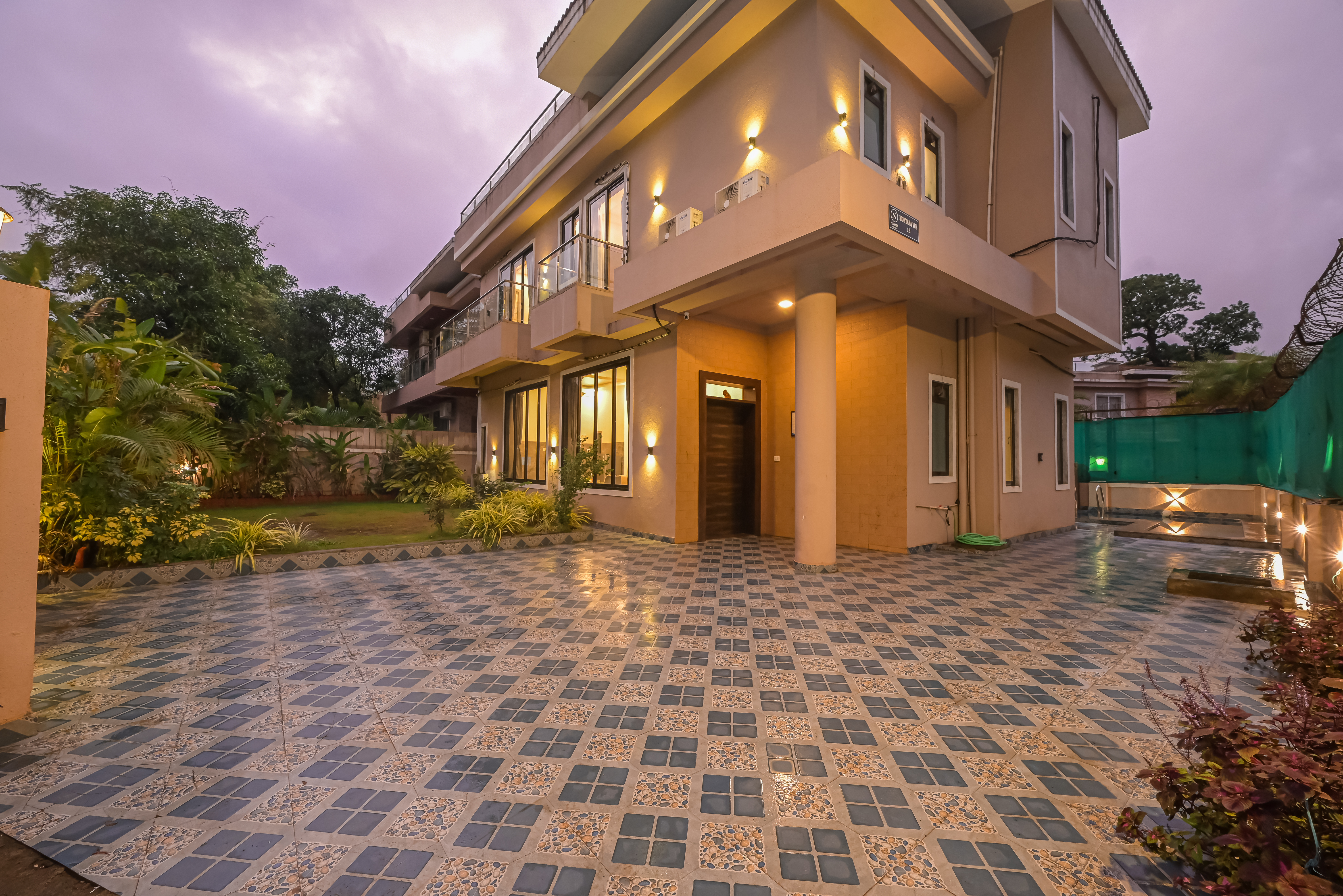 Heart Staycation Villas Lonavala